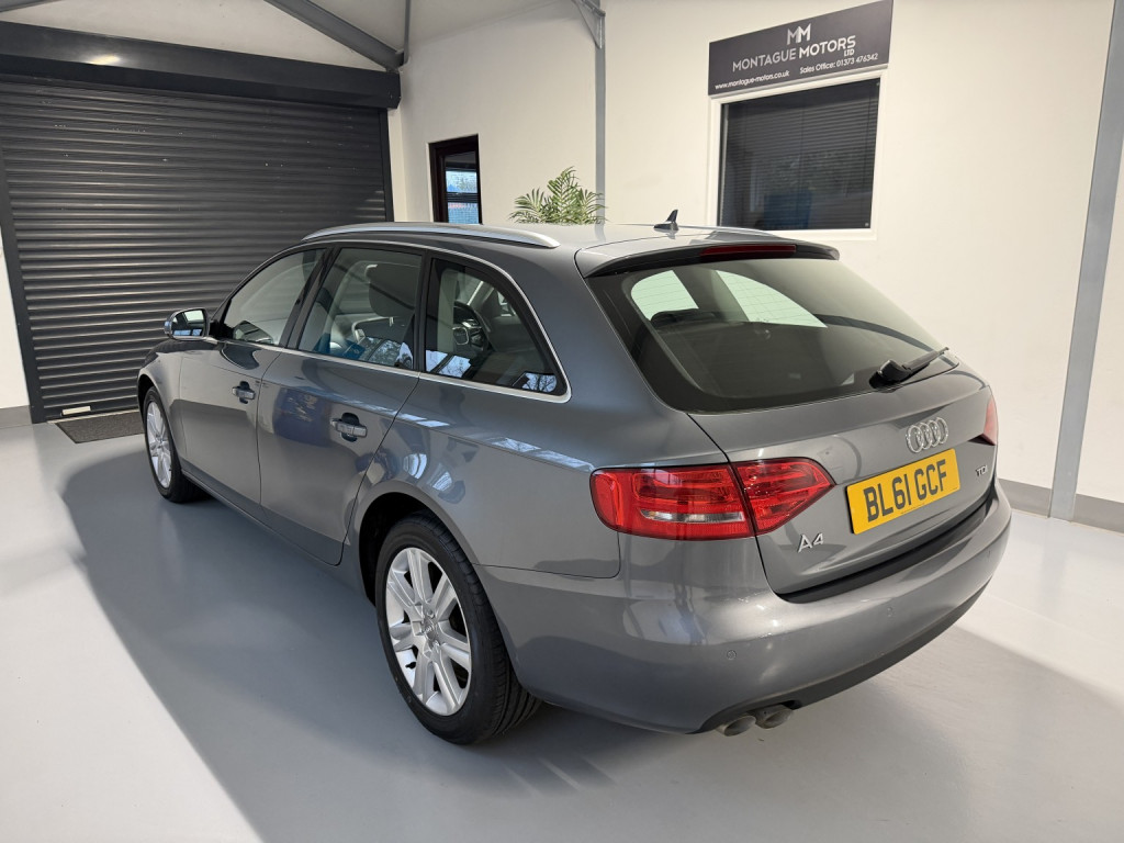 View AUDI A4 AVANT 2.0 TDI Technik