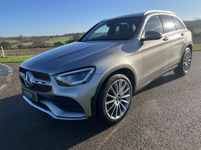 MERCEDES-BENZ GLC
