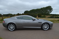 ASTON MARTIN DB9