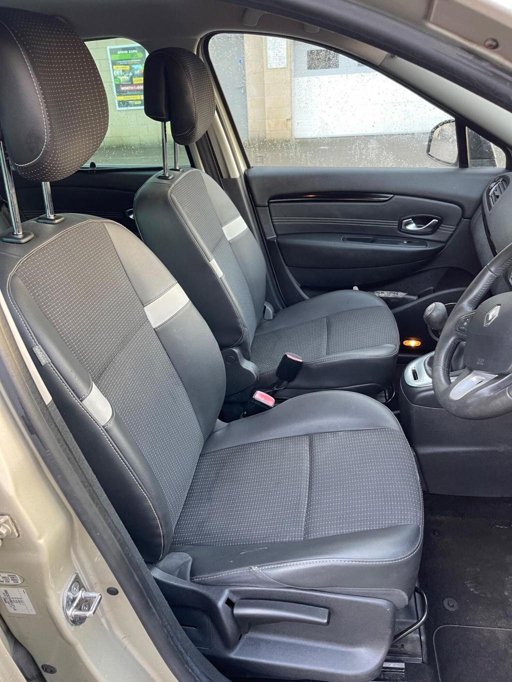 RENAULT GRAND SCENIC