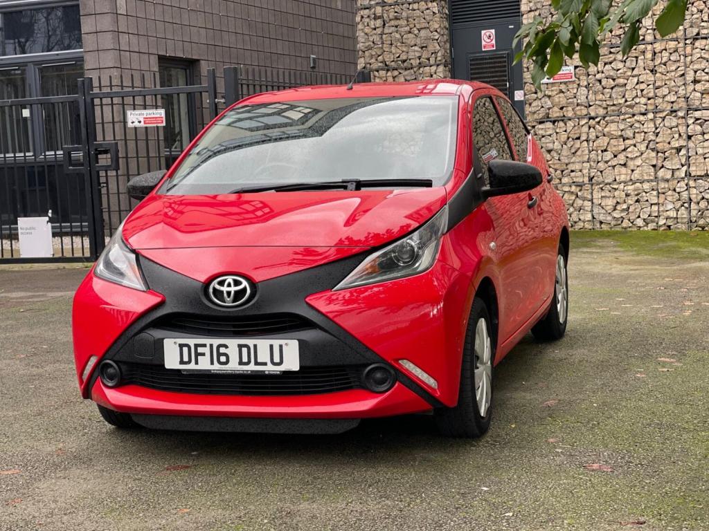 TOYOTA AYGO