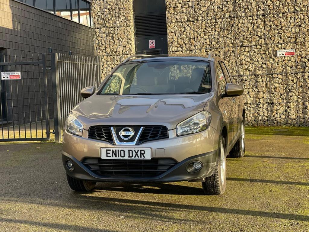 NISSAN QASHQAI+2