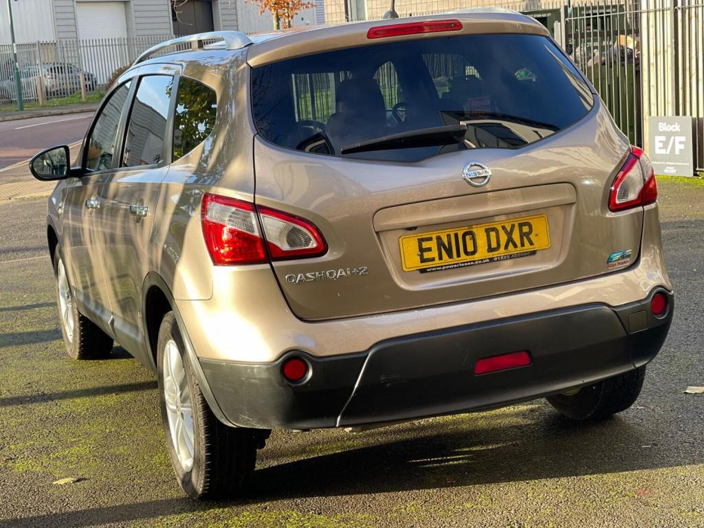 NISSAN QASHQAI+2