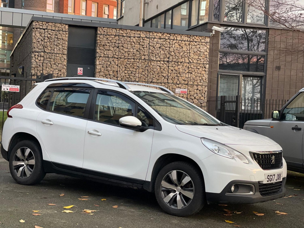 PEUGEOT 2008