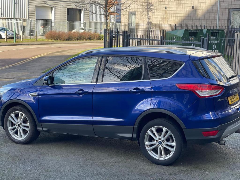 FORD KUGA