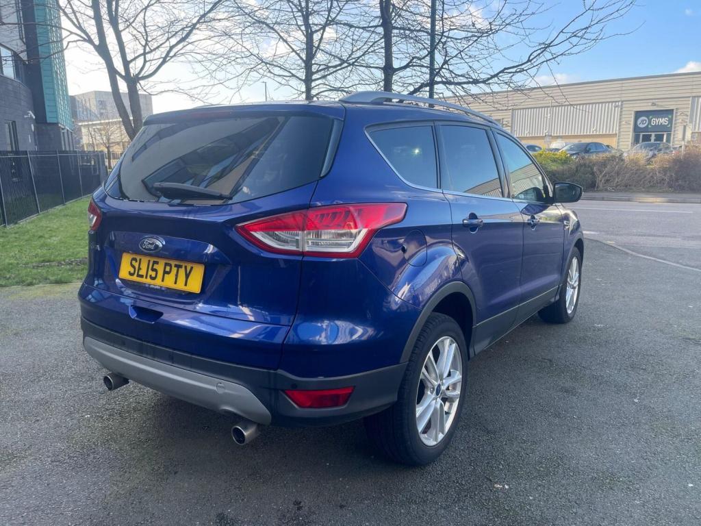 FORD KUGA