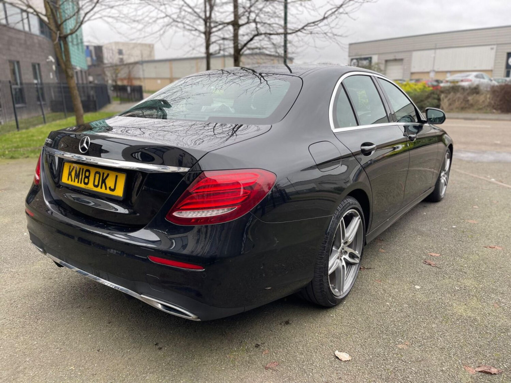 MERCEDES-BENZ E CLASS