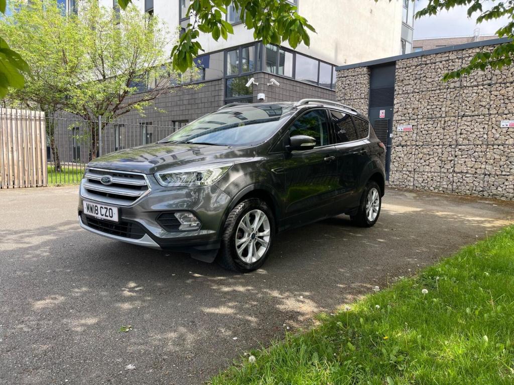 FORD KUGA