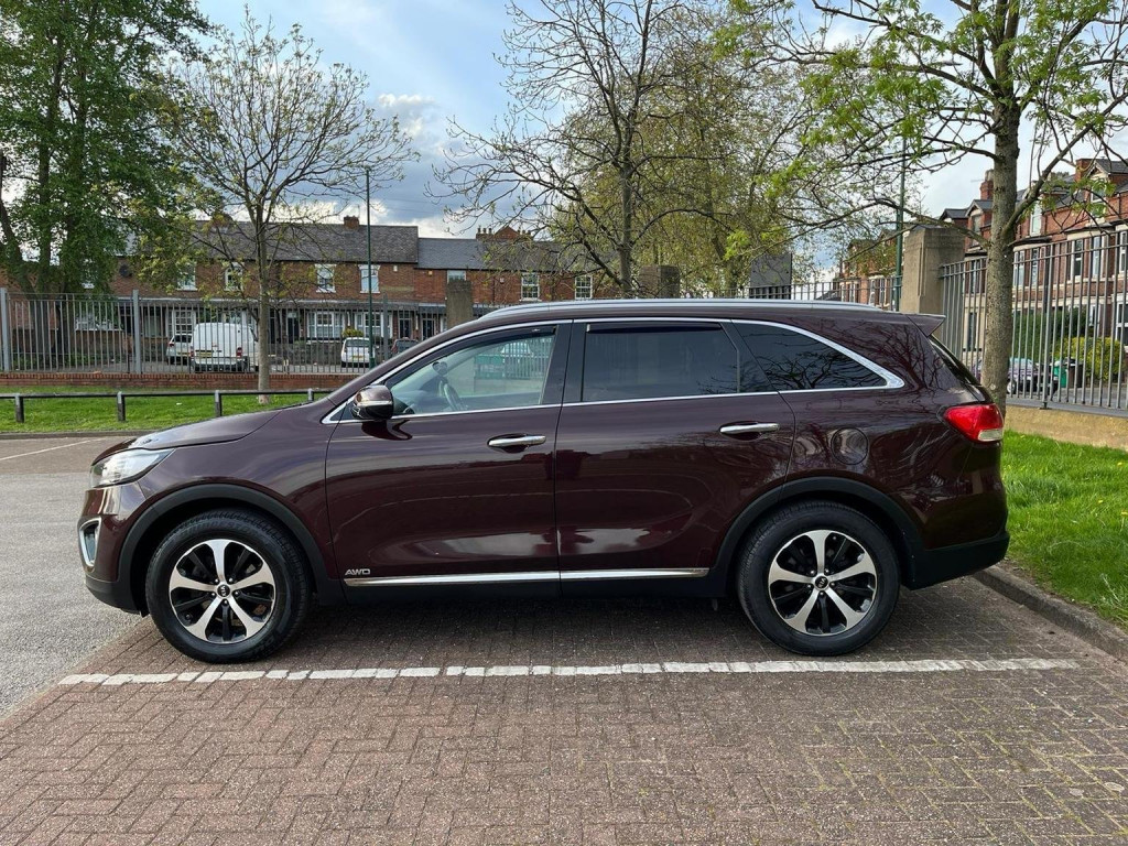 View KIA SORENTO 2.2 CRDi KX-2 AWD Euro 6 (s/s) 5dr