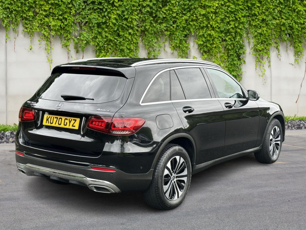 View MERCEDES-BENZ GLC 2.0 GLC300 MHEV Sport G-Tronic+ 4MATIC Euro 6 (s/s) 5dr