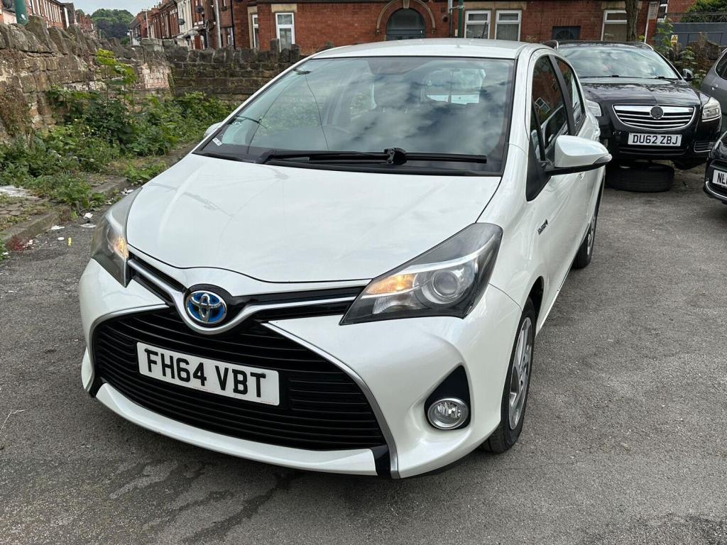TOYOTA YARIS