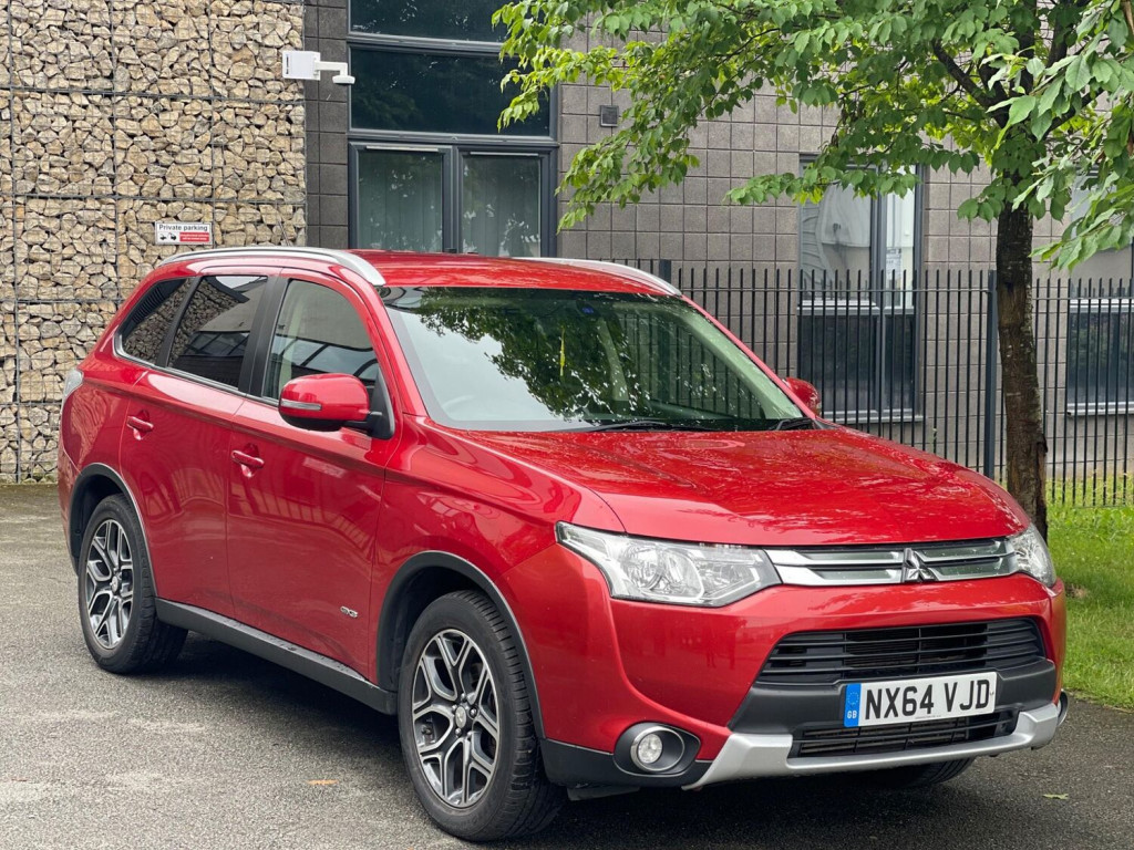 MITSUBISHI OUTLANDER