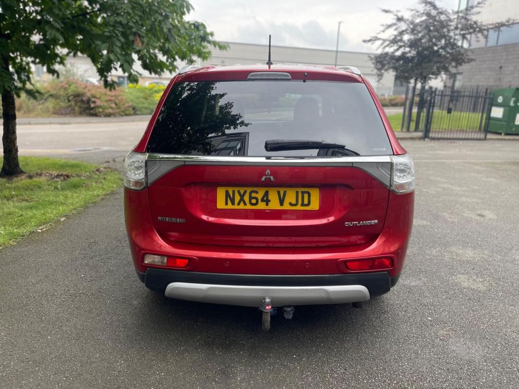 MITSUBISHI OUTLANDER