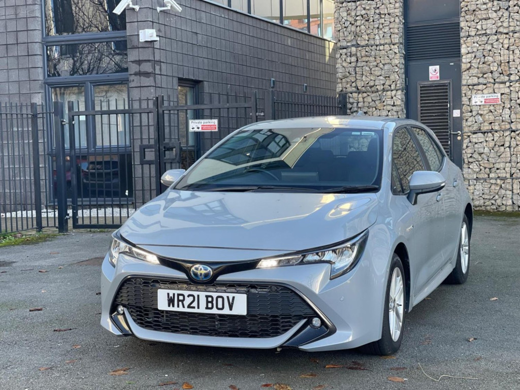 View TOYOTA COROLLA 1.8 VVT-h Icon Tech CVT Euro 6 (s/s) 5dr