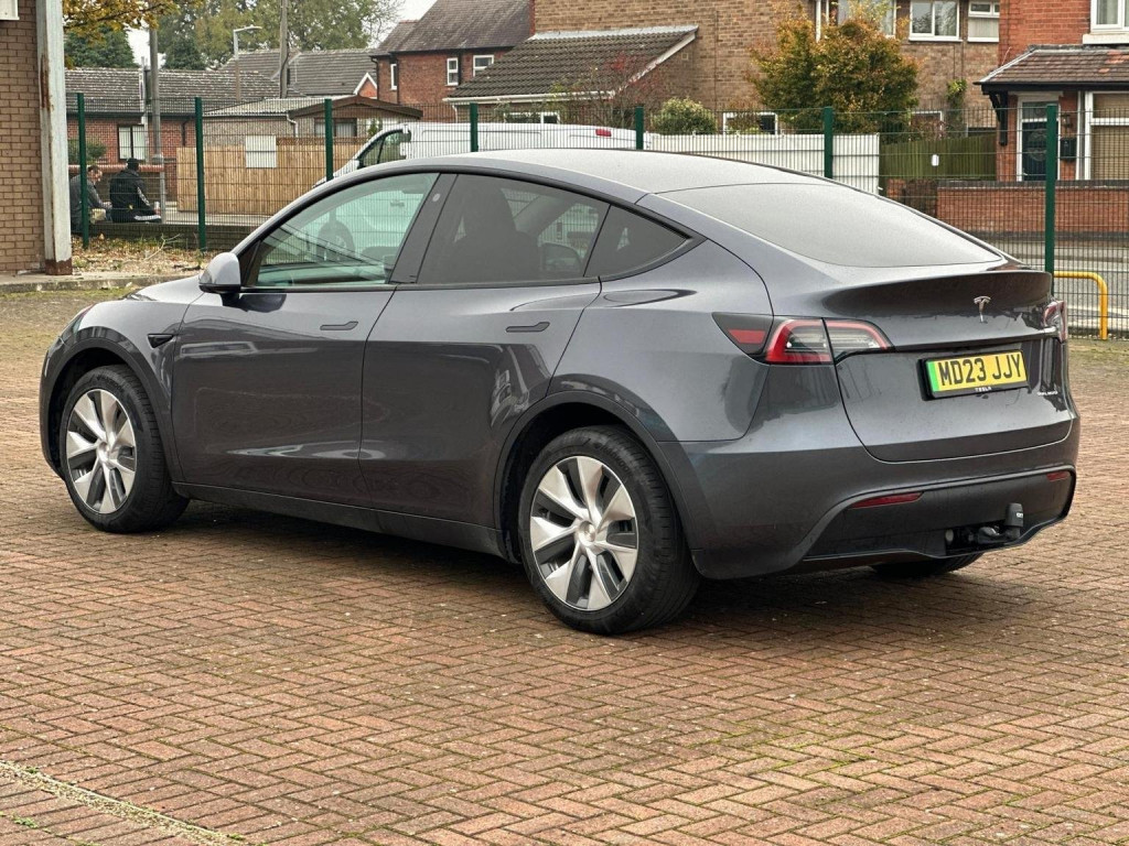 View TESLA MODEL Y (Dual Motor) Long Range Auto 4WDE 5dr