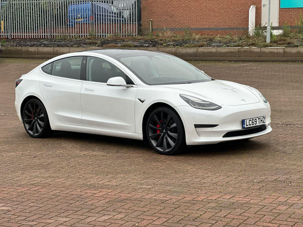 View TESLA MODEL 3 (Dual Motor) Performance Auto 4WDE 4dr (Performance Upgrade)