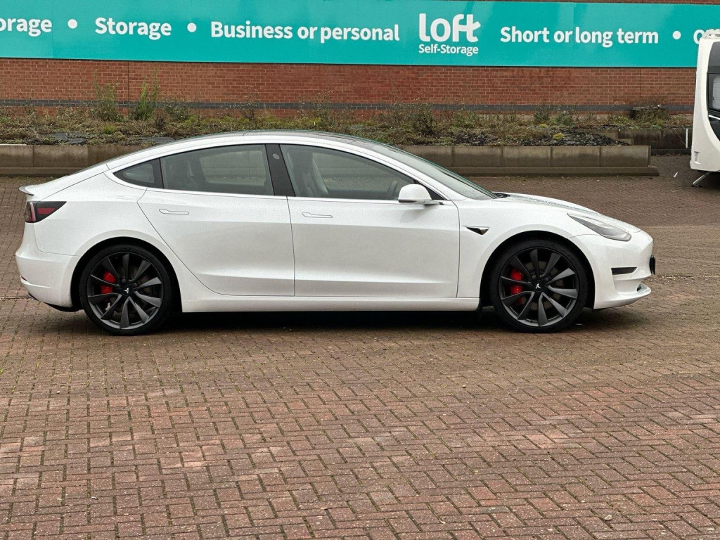 View TESLA MODEL 3 (Dual Motor) Performance Auto 4WDE 4dr (Performance Upgrade)