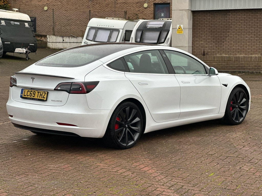 View TESLA MODEL 3 (Dual Motor) Performance Auto 4WDE 4dr (Performance Upgrade)