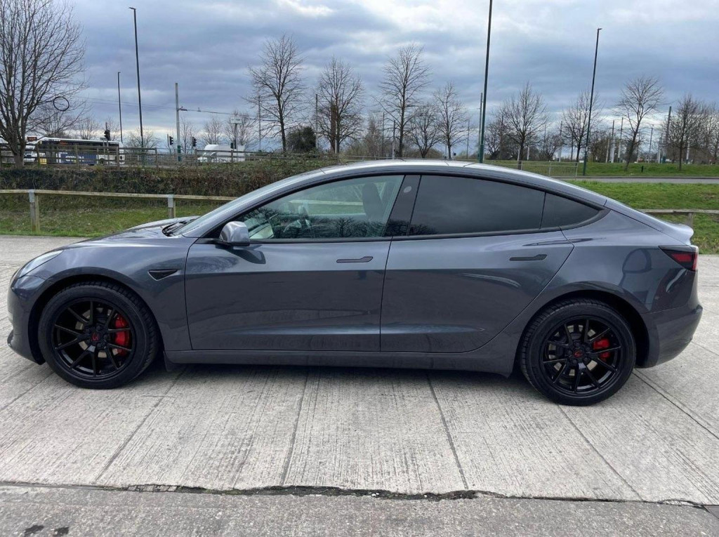 View TESLA MODEL 3 (Dual Motor) Long Range Auto 4WDE 4dr