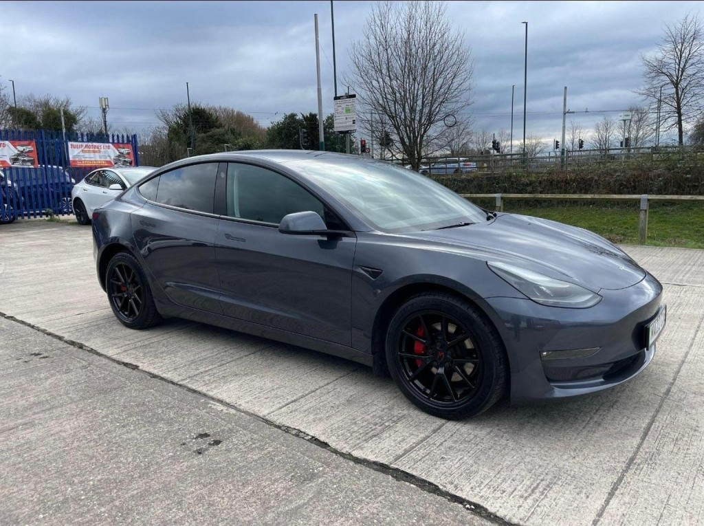 View TESLA MODEL 3 (Dual Motor) Long Range Auto 4WDE 4dr