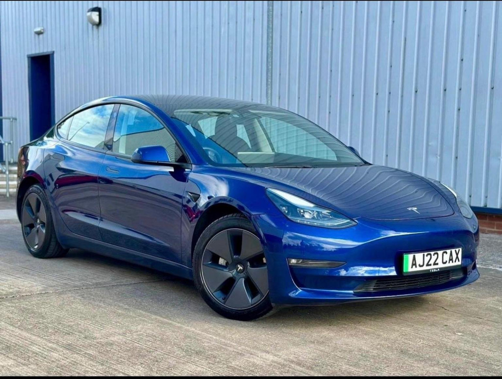 View TESLA MODEL 3 (Dual Motor) Long Range Auto 4WDE 4dr