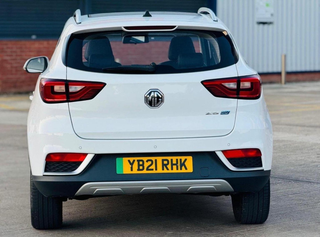 View MG MG ZS 44.5kWh Exclusive Auto 5dr