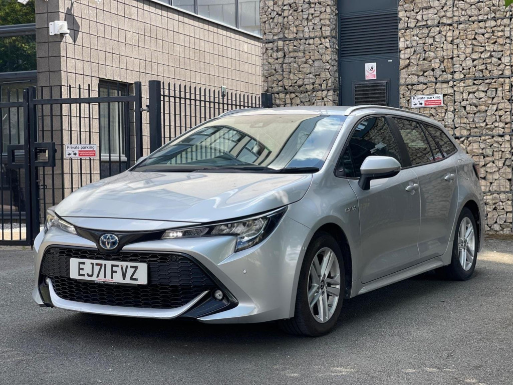 View TOYOTA COROLLA 1.8 VVT-h Icon Tech Touring Sports CVT Euro 6 (s/s) 5dr