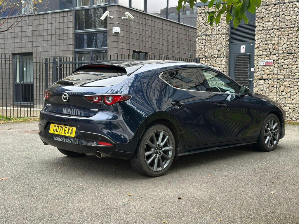 View MAZDA MAZDA3 2.0 e-SKYACTIV-G MHEV Sport Lux Euro 6 (s/s) 5dr
