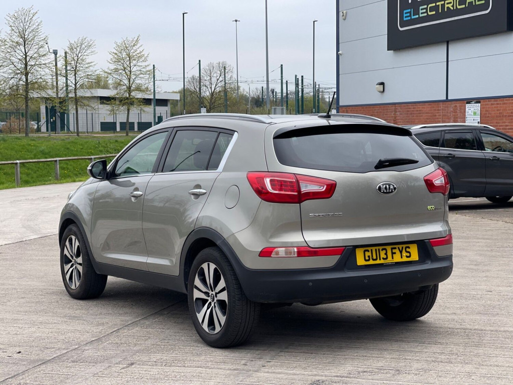 KIA SPORTAGE