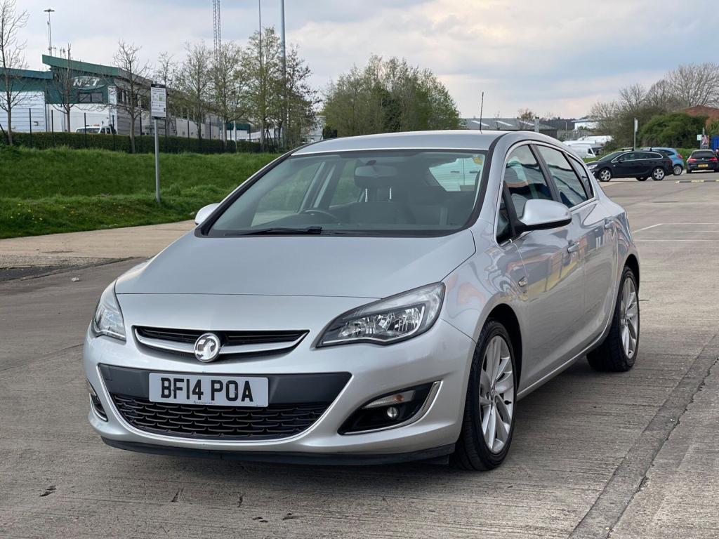 VAUXHALL ASTRA