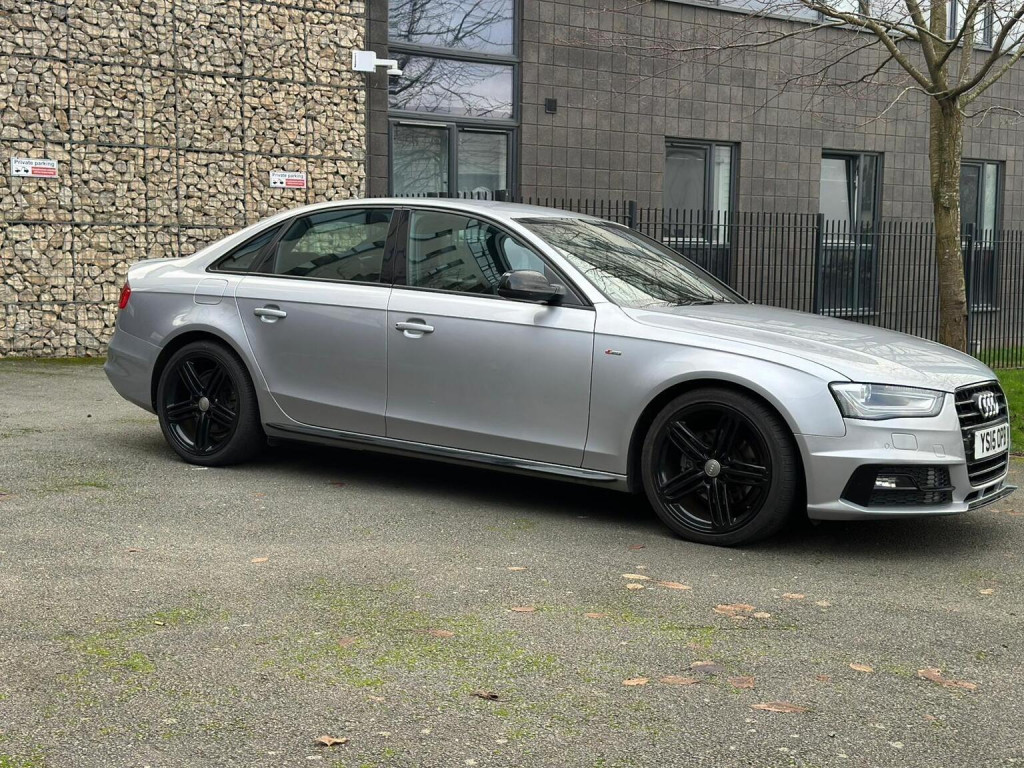 View AUDI A4 2.0 TDI Black Edition Plus Multitronic Euro 5 (s/s) 4dr
