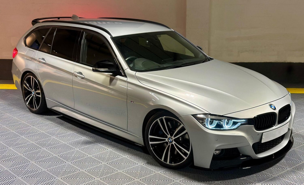 BMW 3 SERIES