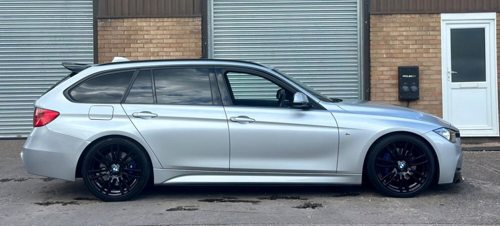 View BMW 3 SERIES 2.0 320d M Sport Touring Auto xDrive Euro 5 (s/s) 5dr