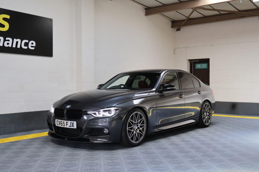 BMW 3 SERIES
