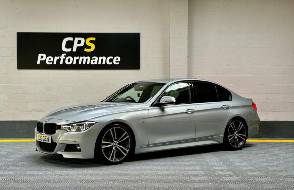 View BMW 3 SERIES 3.0 330d M Sport Auto xDrive Euro 6 (s/s) 4dr