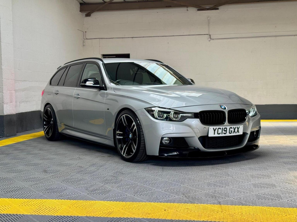 BMW 3 SERIES