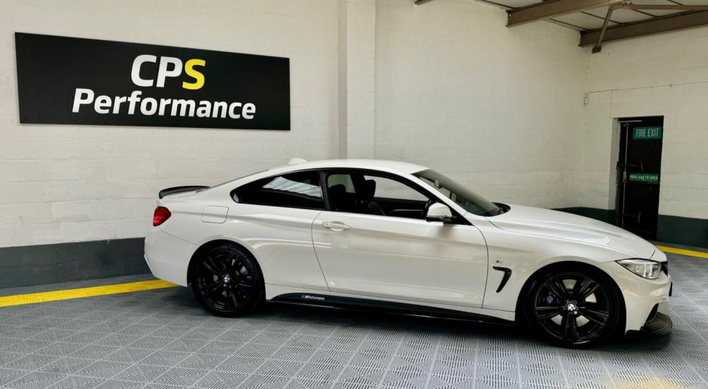 BMW 4 SERIES