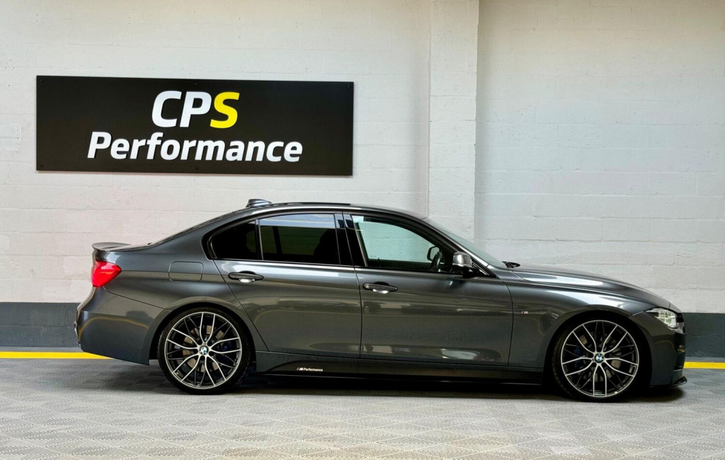 View BMW 3 SERIES 3.0 335d M Sport Auto xDrive Euro 6 (s/s) 4dr