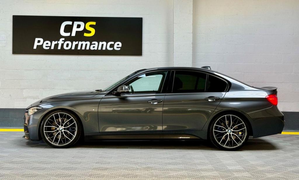 View BMW 3 SERIES 3.0 335d M Sport Auto xDrive Euro 6 (s/s) 4dr