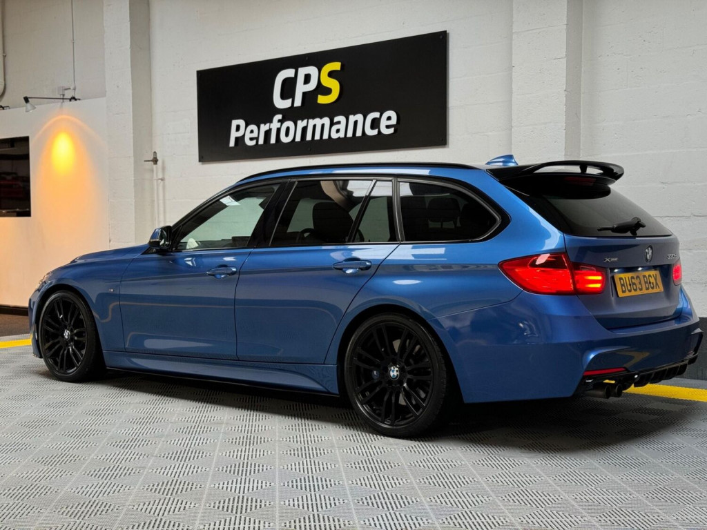 View BMW 3 SERIES 3.0 330d M Sport Touring Auto xDrive Euro 5 (s/s) 5dr