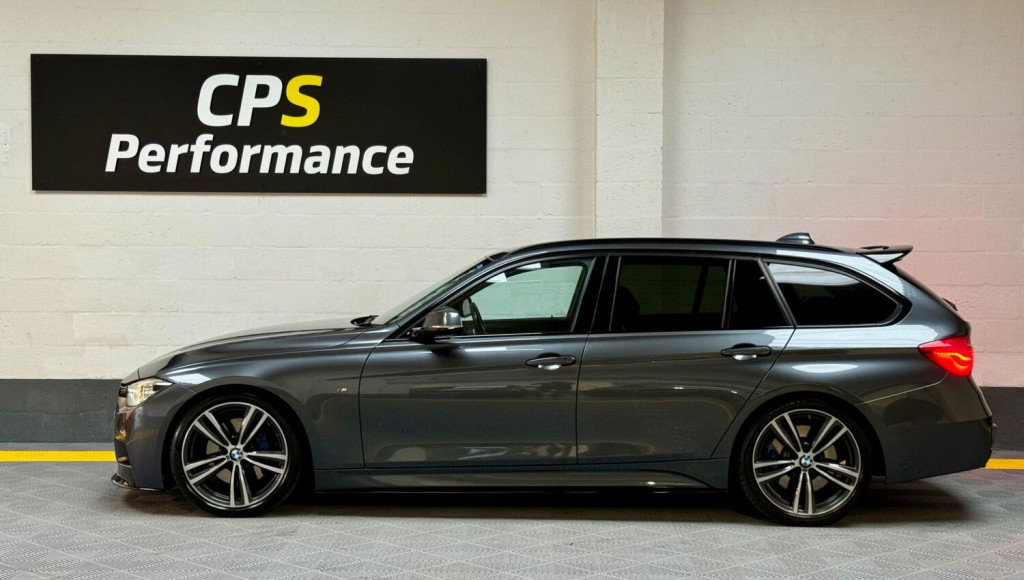 View BMW 3 SERIES 2.0 320d M Sport Touring Auto xDrive Euro 6 (s/s) 5dr