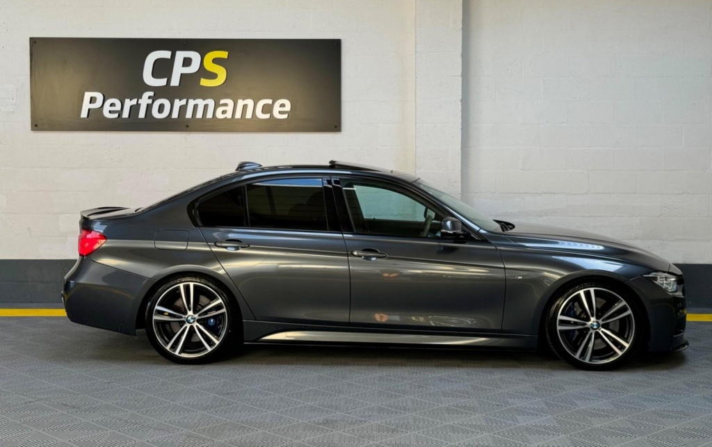 View BMW 3 SERIES 3.0 335d M Sport Auto xDrive Euro 6 (s/s) 4dr