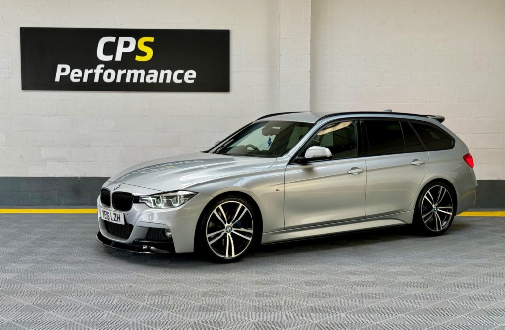 View BMW 3 SERIES 2.0 320d M Sport Touring Auto xDrive Euro 6 (s/s) 5dr