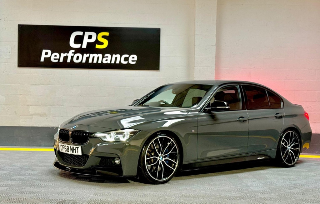View BMW 3 SERIES 3.0 340i M Sport Shadow Edition Auto Euro 6 (s/s) 4dr