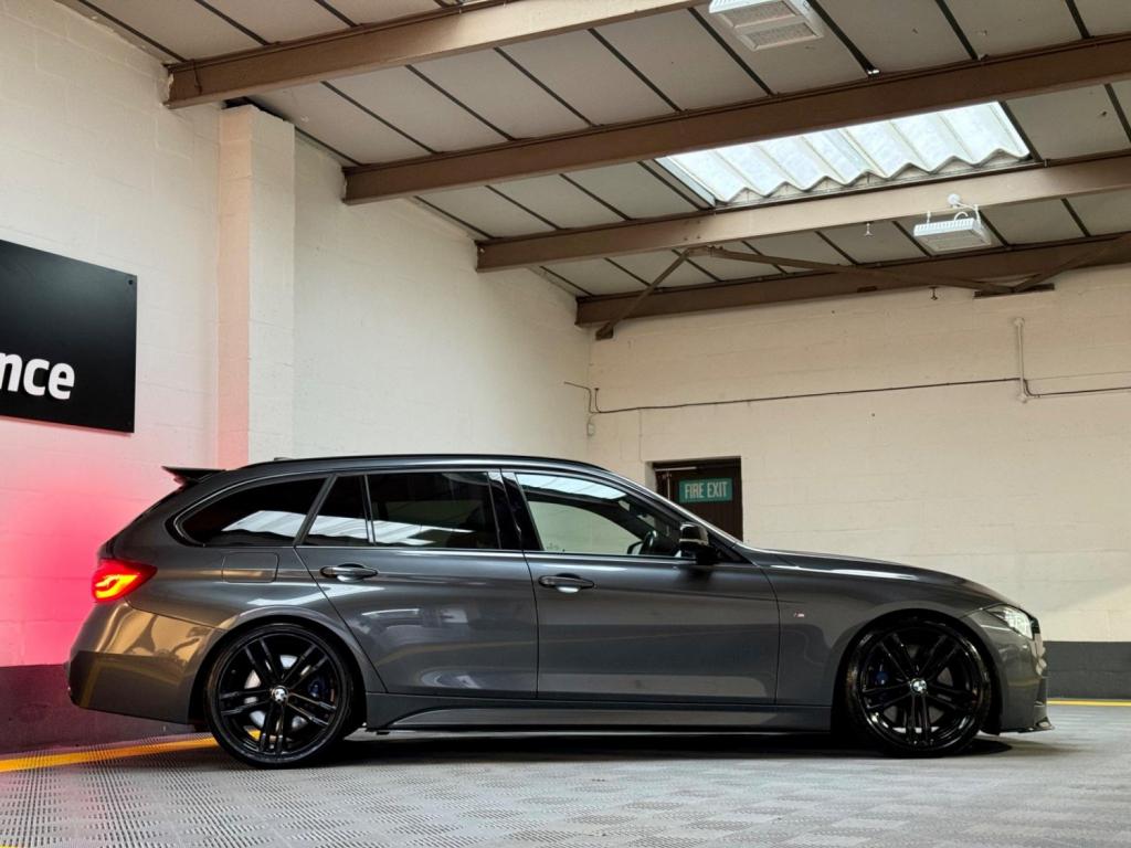 BMW 3 SERIES