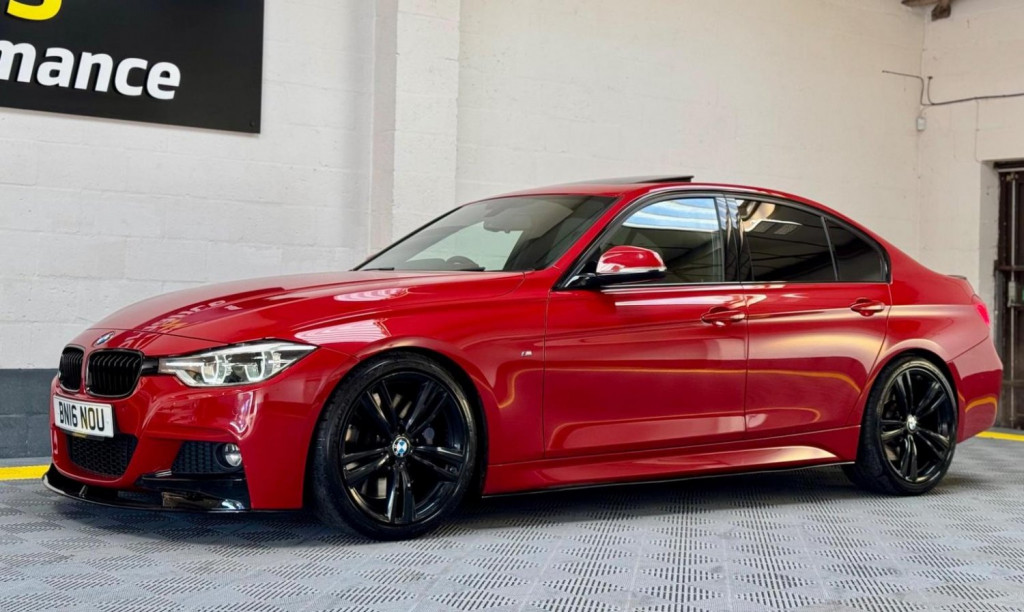 BMW 3 SERIES
