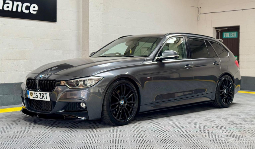 BMW 3 SERIES