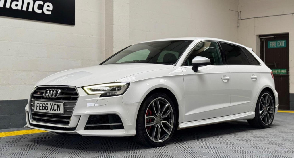 AUDI S3