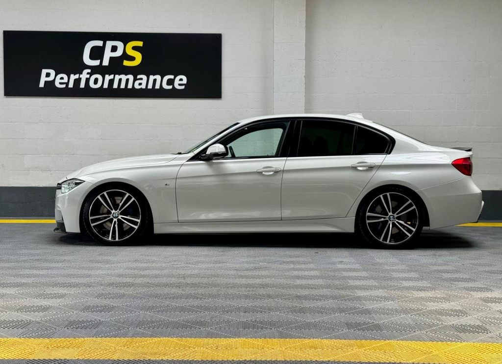 View BMW 3 SERIES 3.0 335d M Sport Auto xDrive Euro 6 (s/s) 4dr