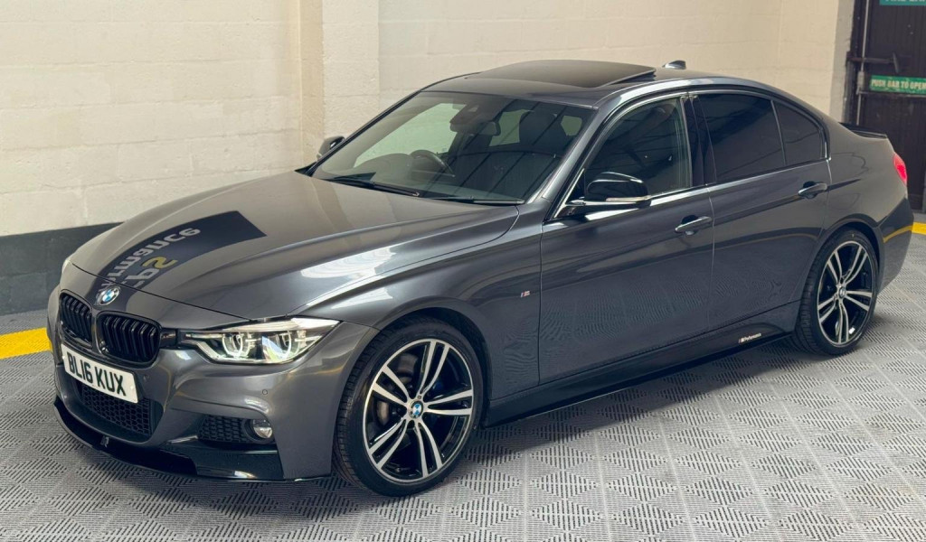 BMW 3 SERIES